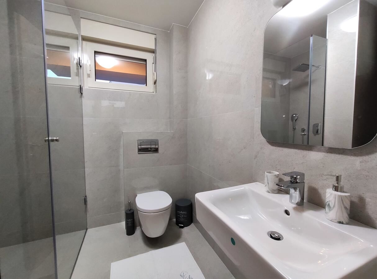Апартаменты Kala Rooms & Suites Будва-16